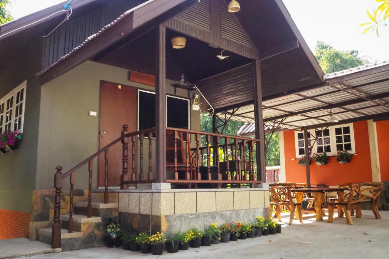 Chomklong Experience Bed & Breakfast Pakchong Luaran gambar